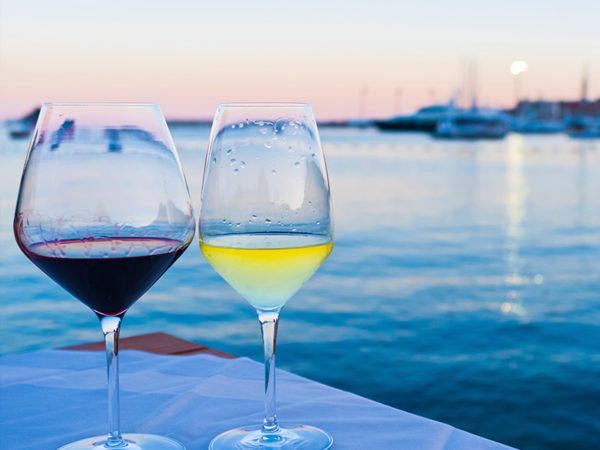 Romantic Sunset Boat Tour in FL Keys