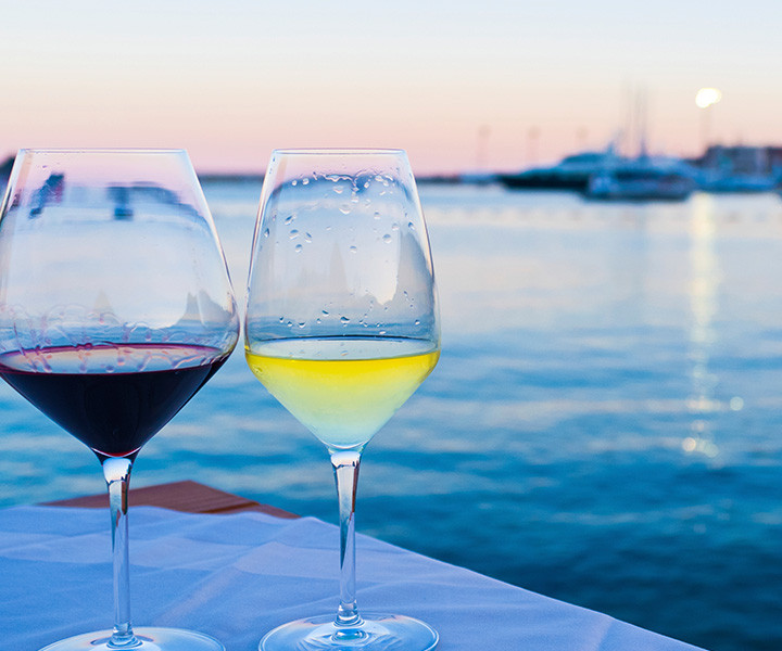 Romantic Sunset Boat Tour in FL Keys